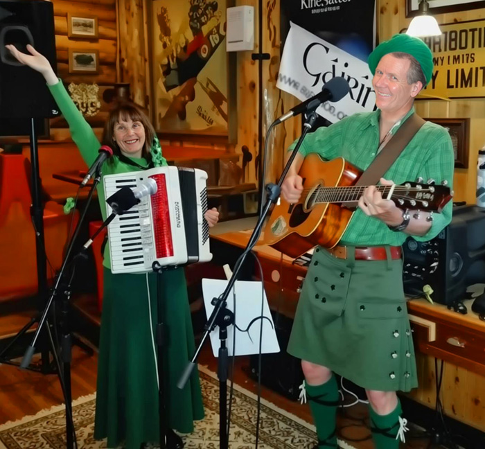 Gairin Celtic Music St. Patricks Day Music Show at Reds 395