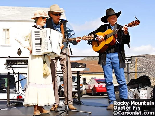 Slim and Minnie and Tex Weir