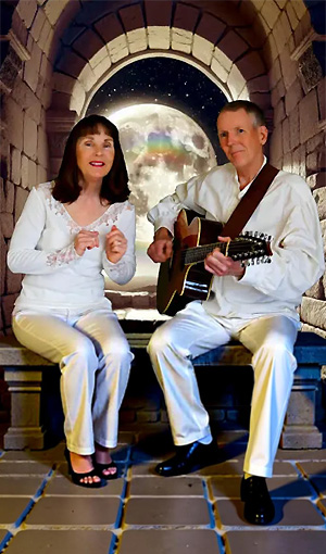Tom and Mary Kay Aufrance perform Musical Dreams