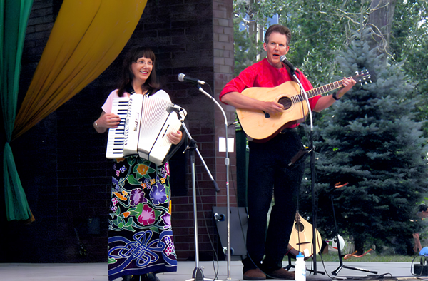Tom and Mary Kay Aufrance perform Celtic Summer's Eve music on stage in Reno